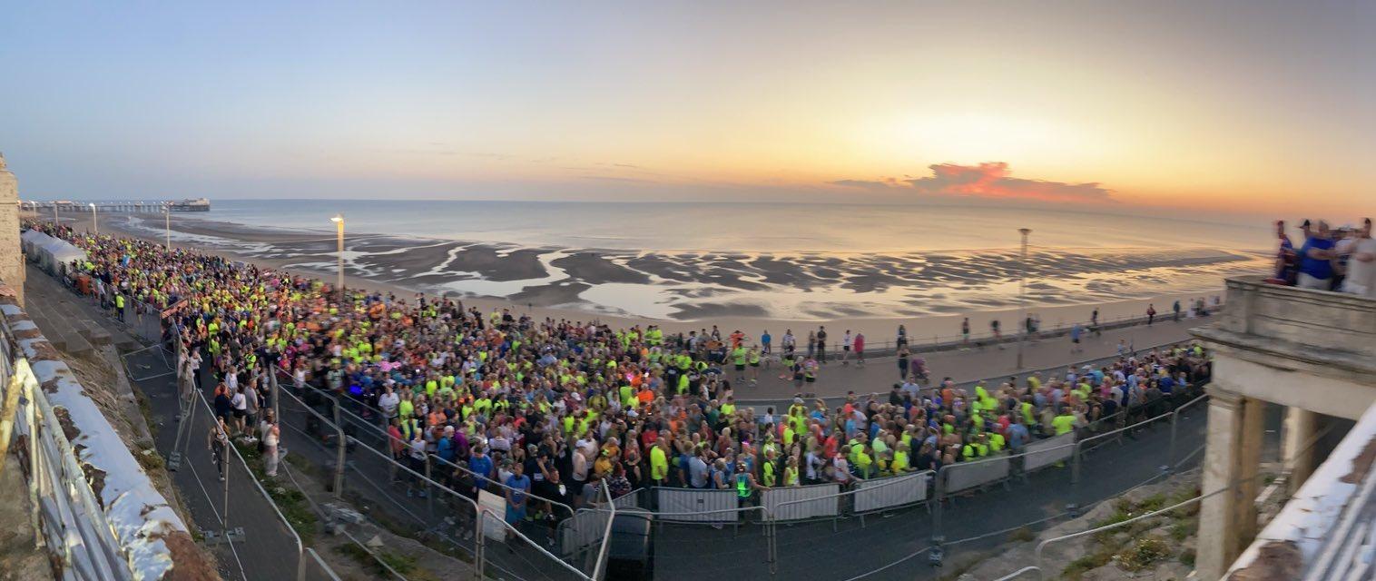 11 dazzling pictures a thousands turn out for Run the Lights 2025 as ...