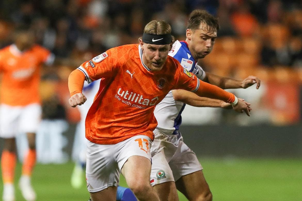 Josh Bowler Nottingham Forest to consider loaning Blackpool's Josh Bowler to Greek ...