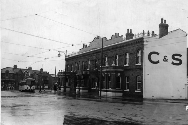 The Oxford Hotel, Oxford Square junction with Waterloo Road in 1953