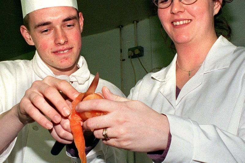 Trainee Chef feature at Norbreck Castle Hotel. Trainee Chef Simon Ball shows reporter Victoria Rouse how to cut a tomato rose
