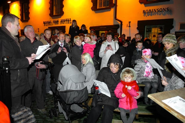 The lights are turned on by Mayor of Wyre Alan Vincent and Garstang Mayor Gordon Harter at the 2009 Garstang Christmas lights switch-on