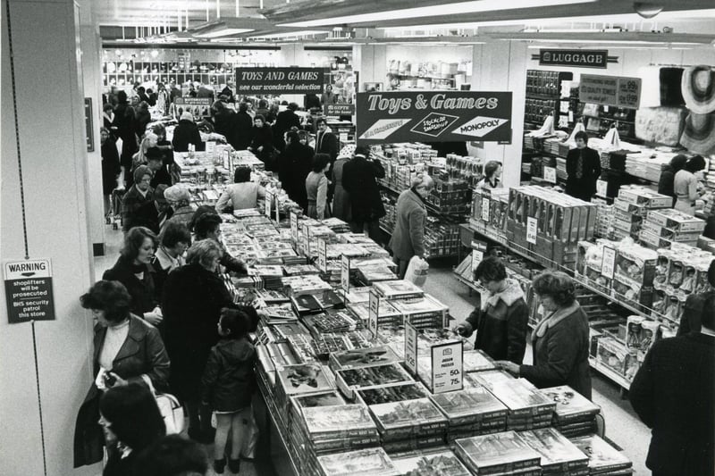 Christmas shopping at British Home Stores, 1975