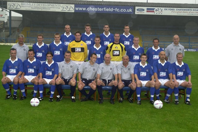 Squad photo 2002/03.