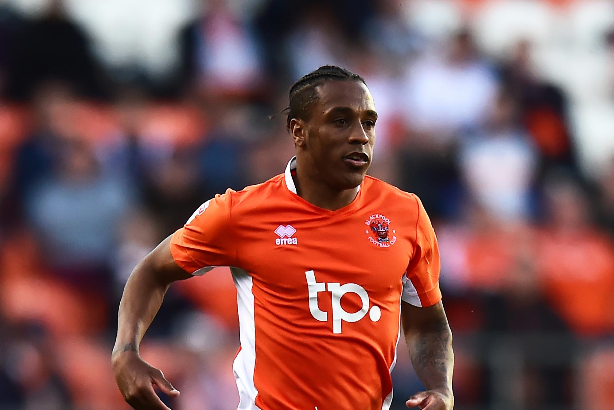 Ex-Blackpool and Birmingham City man departs non-league role after tough start to the season