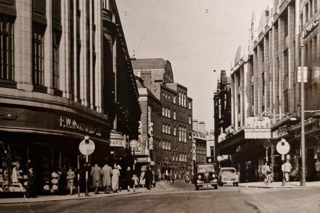 Bank Hey Street from Central Station in April 1953