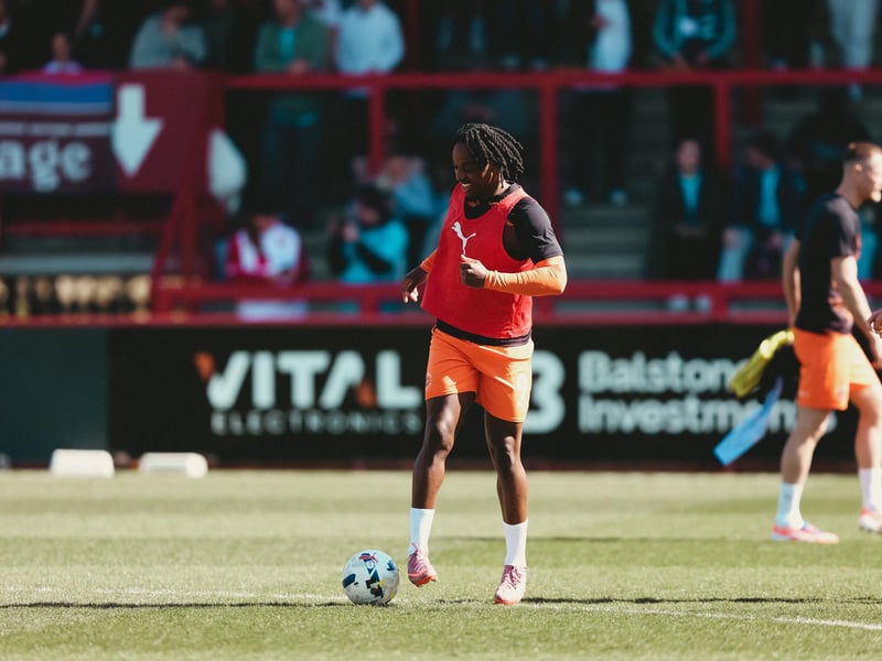 Niall Ennis couldn't get into the contest, and looked off the pace.