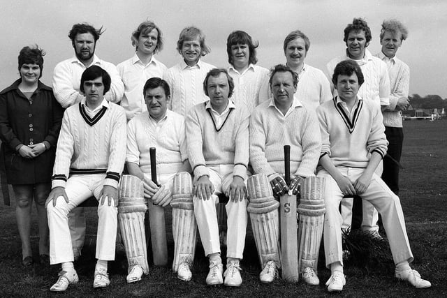Mansfield's Kings Head Cricket Club taken in 1974 - do you recognise anyone here?