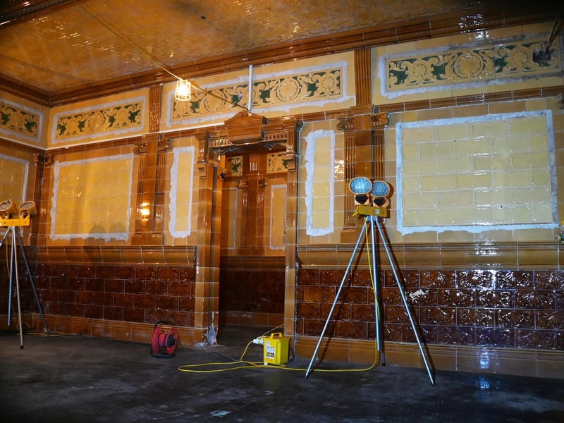 Still glazed and retaining their colour, the Burmantofts tiles which are bespoke to the Imperial Hotel, line the walls of the original Turkish Baths