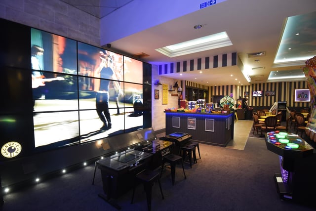 The nostalgic arcade experience exploded in popularity, prompting the first official Arcade Club to open in a Haslingden Warehouse where it hosted almost 100 machines.