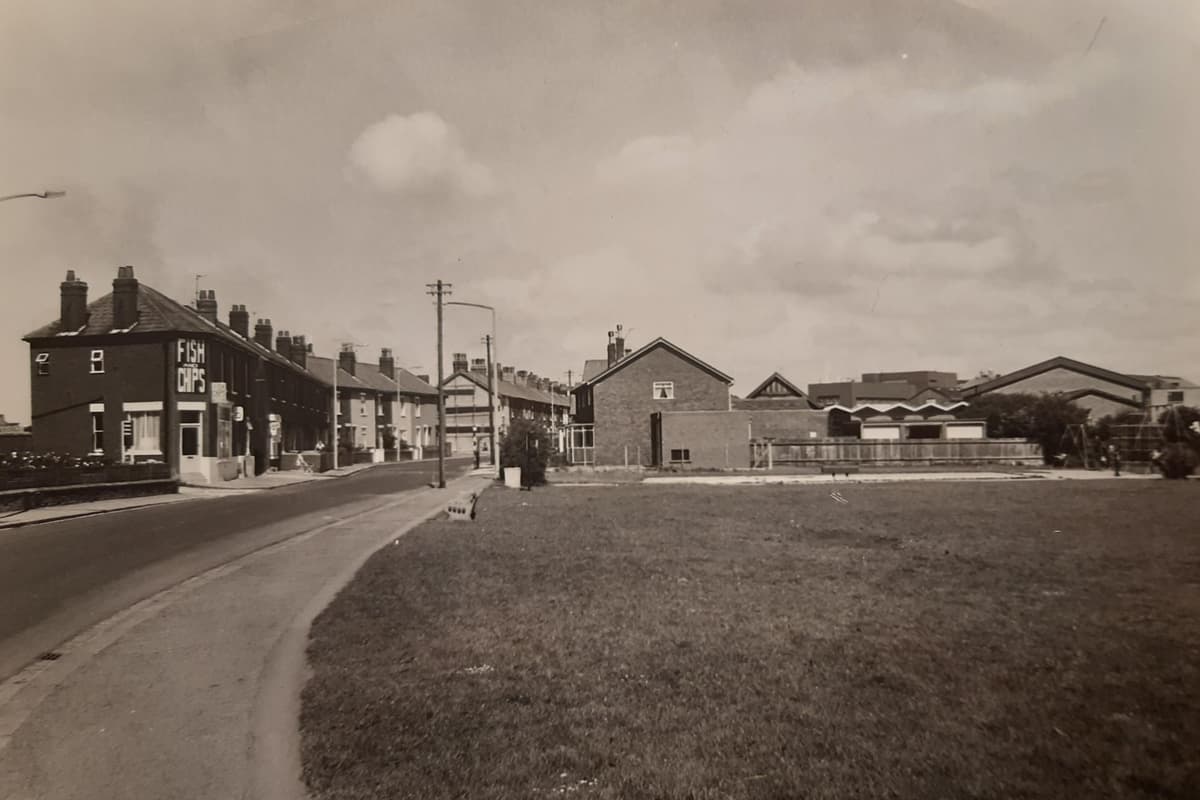 17 scenes of Thonton nostalgia captured across 100 years from farmland to ...