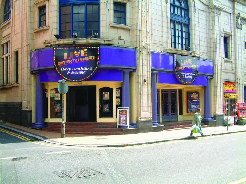 New Victoria Bar in Coronation Street was top pub in 2003