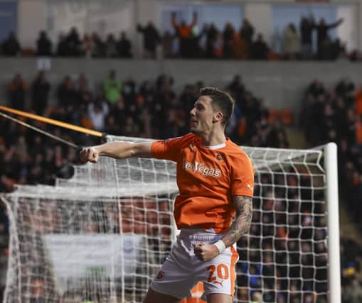 Blackpool have named their team to take on Nottingham Forest