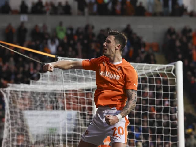 Blackpool have named their team to take on Nottingham Forest