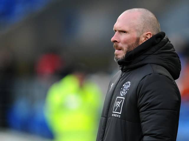 Michael Appleton's side are looking for a first win in eight games