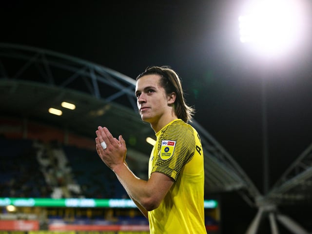 A player that is growing more and more his loan progresses, Alvaro Fernandez could provide some important energy and pace to the North End side.