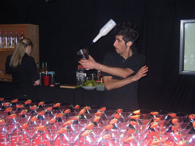 World Champion Flare Anil Sabharwal at Club Sanuk in 2006