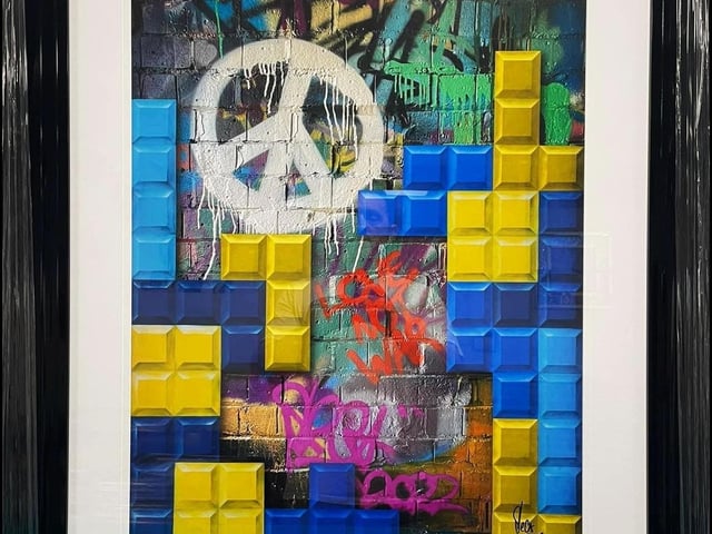 This original painting from Seca One sold for £1,253, which goes to help victims of the Ukraine war