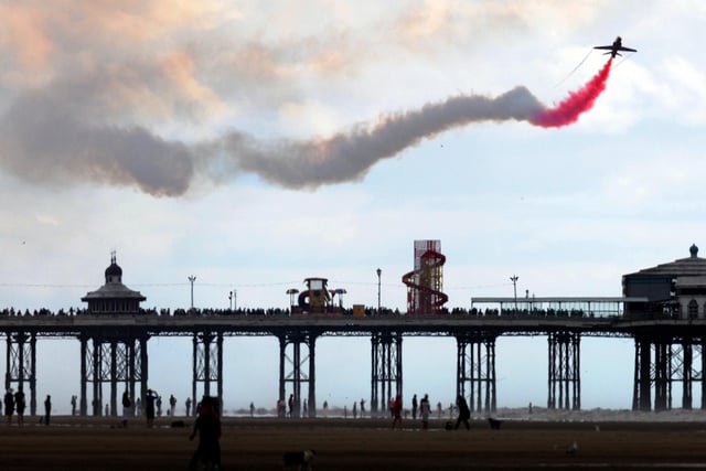 The Red Arrows over the pier in 2015