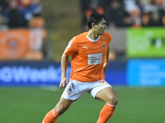 Kenny Dougall has missed Blackpool's last few matches. The Seasiders midfielder is a doubt against Burton Albion. (Photographer Dave Howarth / CameraSport)