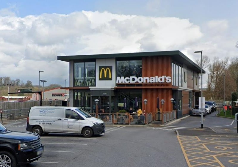 The drive thru on Caton Road has a rating of 3.8 out of 5 from 2,300 Google reviews