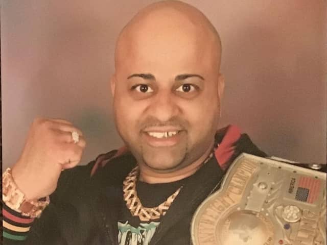 Shak Khan has issued the challenge to KSI for a bout in aid of the Pakistan Floods Crisis.