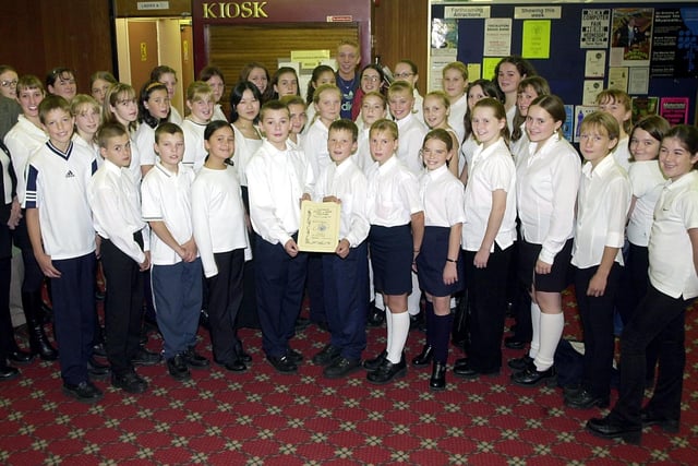 Fleetwood High School choir, 2001