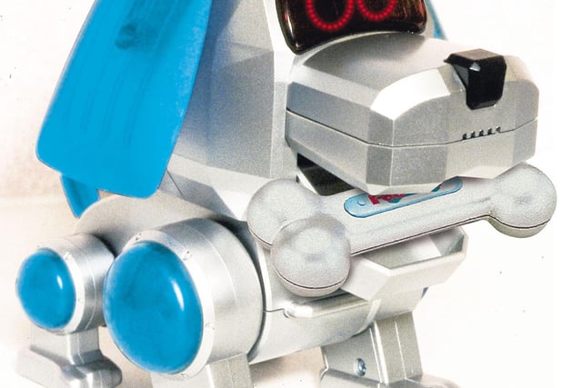 This little guy was on everyone's Christmas list back in 2000... Po-Chi the robotic dog