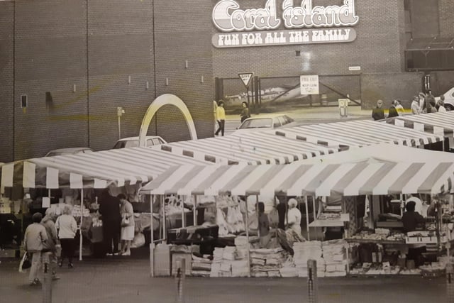 The new open air market at Bonney Street in 1986