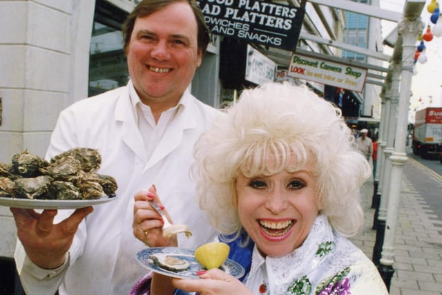 Barbara Windsor outside Robert's Oyster Bar on Blackpool Promenade in 1992