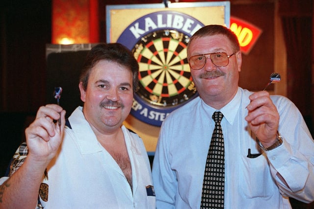 World darts champion Phil Taylor with landlord Keith Jones in 1999