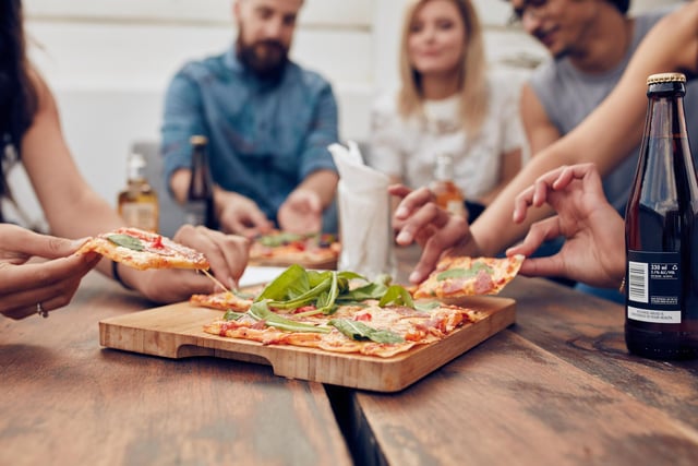 It's always great to grab a bite to eat out with friends. Pizza on the Piazza on High Street, Great Eccleston, Preston, has a rating of 5 out of 5 from 56 Google reviews and a delicious-looking menu. Telephone 01995 672222
