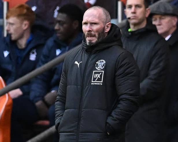 Michael Appleton was twice the manager of Blackpool. He’s been given an outside chance of managing a League One rival. 