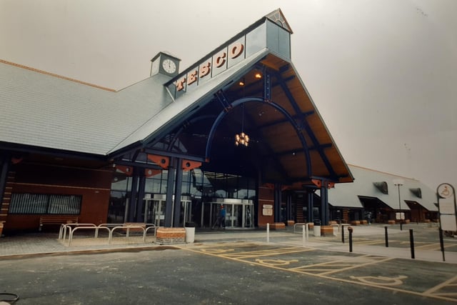 The imposing and hugely familiar entrance to Tesco as it was in 1993
