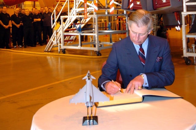 This was during his visit to BAE Warton, signing the visitors book on the shadow of Eurofighter