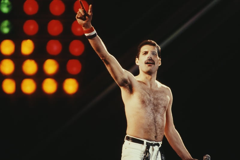 Lynn Adele: "Freddie Mercury 1973…. Queen were playing for the College Rag ball, just as Seven Seas of Rhye was released! A very lucky booking by whoever was responsible"