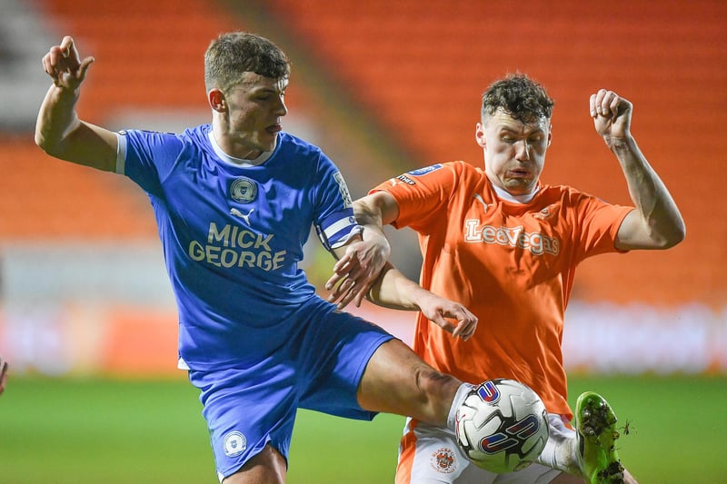 The Blackpool midfield just couldn't get control of the game, with Matty Virtue being holding some responsibility for the space left open on the right side of defence.