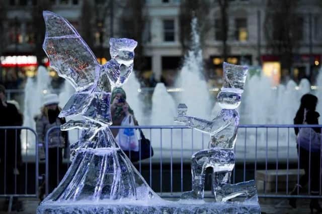 An example of the ice sculptors' work