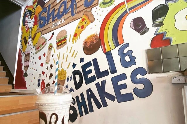 For colourful milkshakes, breakfast, wraps and burgers, this deli should satisfy your craving.