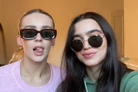 Jess Qualter (left) and Brooke Blewitt have a sensation with their dance video on TikTok