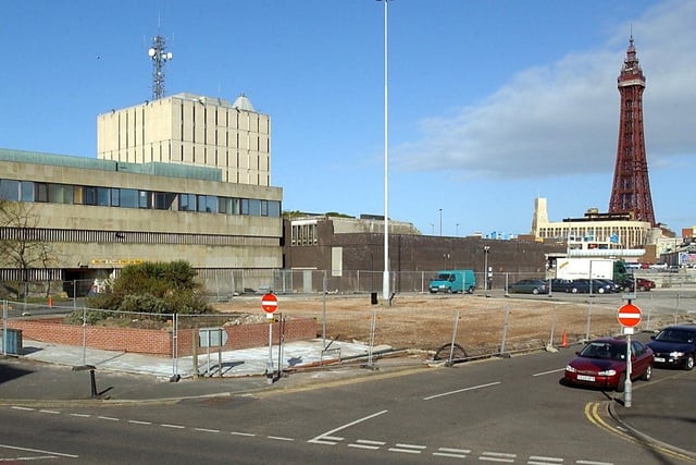 Richardson Street car park in 2003