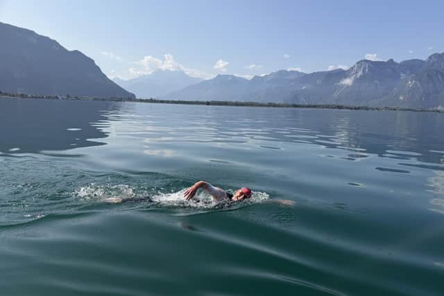 Dani Wallwork swam the length of Lake Geneva inside 21-and-a-half hours