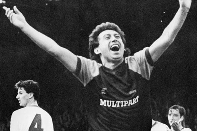 Ian Britton played in midfield for Blackpool from 83-86. He moved to Burnley, where he stayed until 1989, during the time when this photo was taken