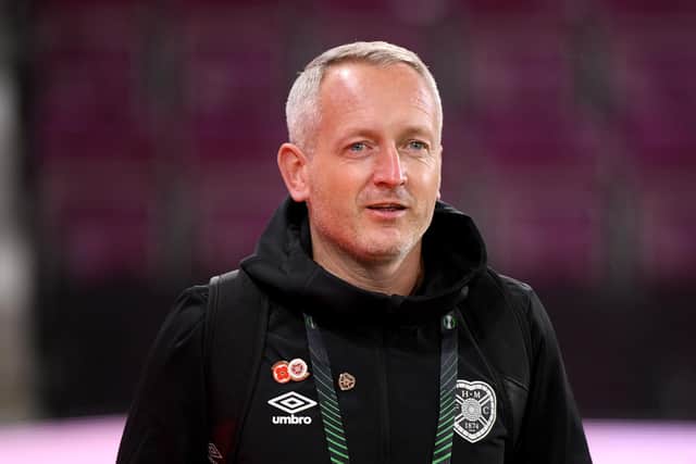 Neil Critchley