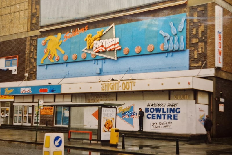 Premier Bowl on Central Drive in 1995