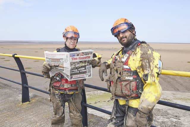 Hold the Front Page - Nish Kumar and Josh Widdicombe continue their quest to become local newspaper journalists. In this episode they’re in Blackpool where they encounter landscape painters, rugby legends, mysterious role players and a terrifying storm before furiously chasing the Prime Minister across town, all in the name of landing a front page story.