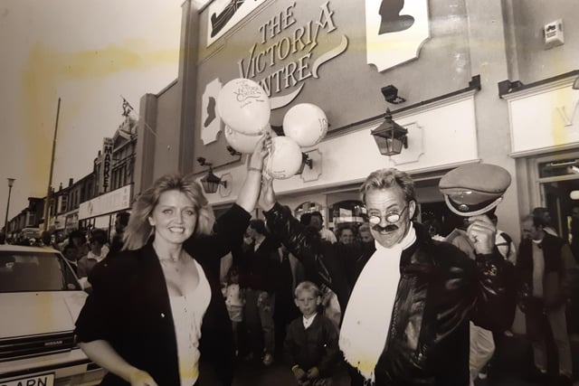 Linda Nolan and Franklyn James have a celebrity launch to the new look Victoria Centre in 1989