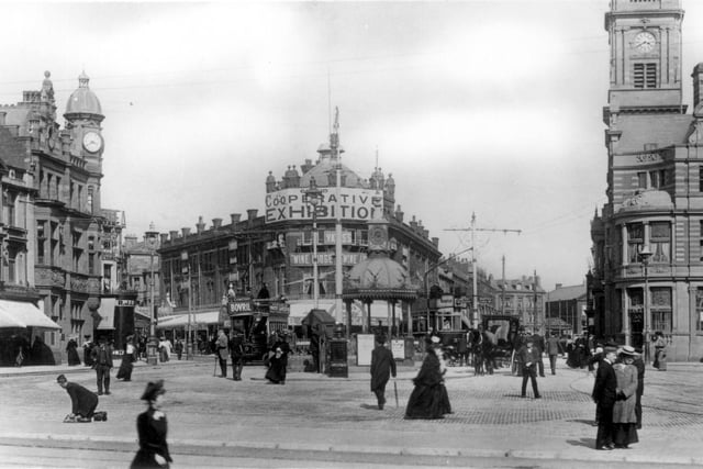A turn of the century photo of Talbot square. The pavilion in the centre was a water fountain
