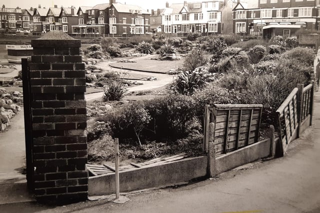 The gardens at Gynn Square in April 1991. Unfortunately the reason this photo was taken was because of vandalism to the fencing
