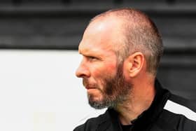 Michael Appleton's side host the Toffees on Sunday afternoon