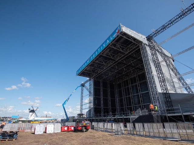 These were the scenes as Lytham Festival geared up for its first night.